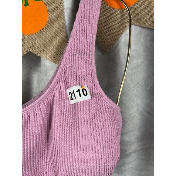 Salt + Cove Womens Textured One Shoulder Bikini Swim top Juniors D/DD - Picture 2 of 7